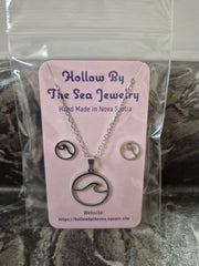 Single Wave Necklace and Earrings