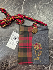 Wee Purse - Maple Leaf
