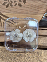 Earrings - Cream Beaded Flower w/Gold Plated Findings