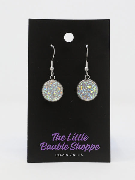 Earrings Dangle (White)