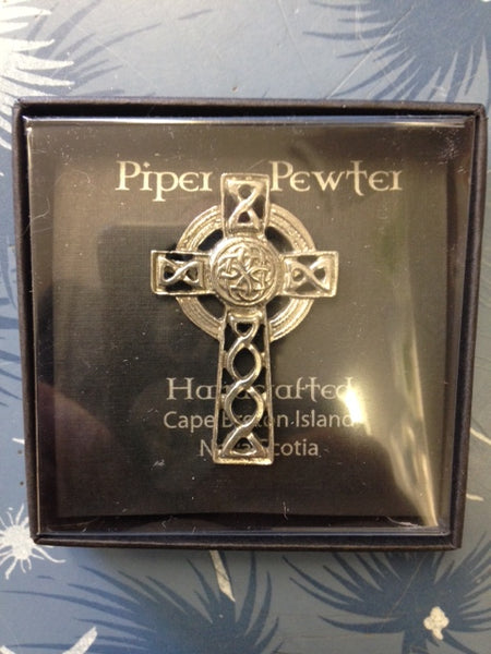 Piper Pewter Brooch (Large Braided Celtic Cross  BR1)