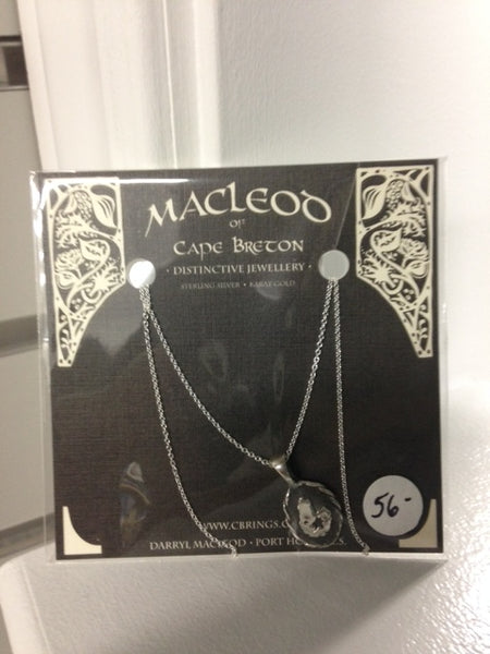 MacLeod's (18" CB Twisted Frame Neck and CB Pendant)
